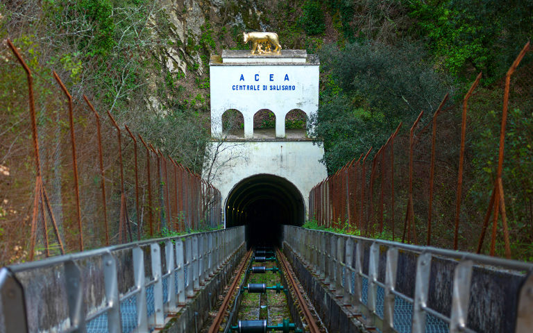 La centrale idroelettrica di Salisano è una delle centrali idroelettriche di Acea